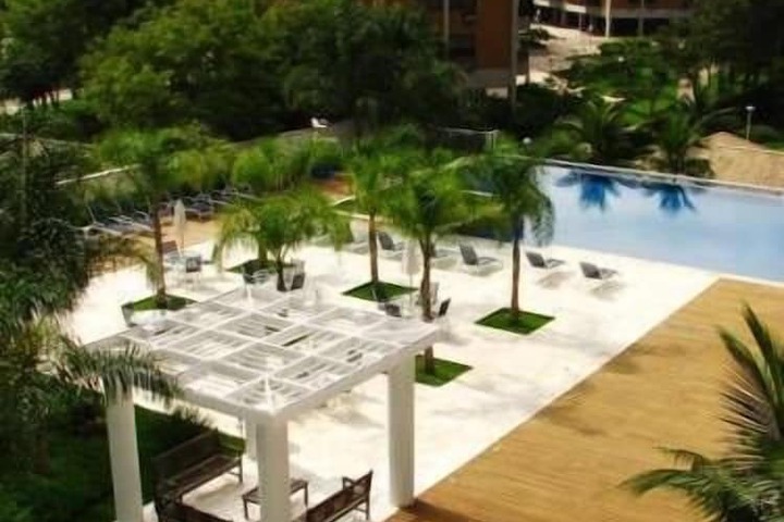 Pool 22 of 61