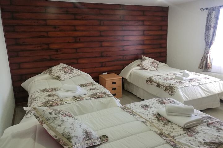 Room 7 of 16
