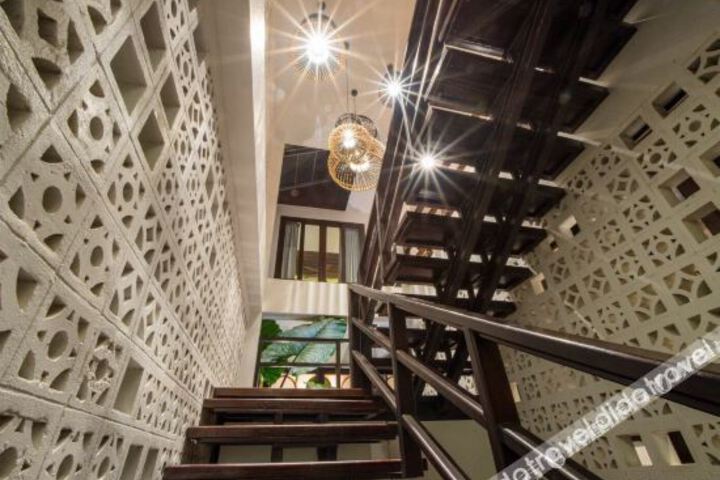Hotel Interior 11 of 25