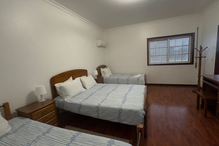 Room 7 of 13