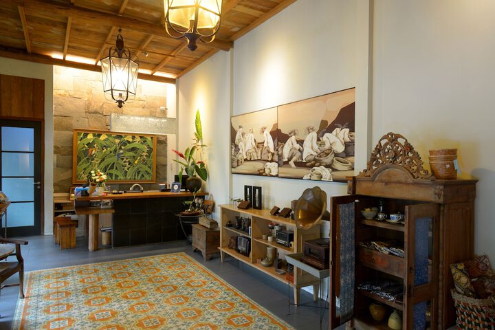 Hotel Interior 2 of 40