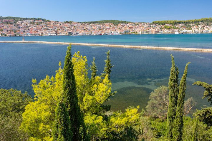 Room 65 of 73