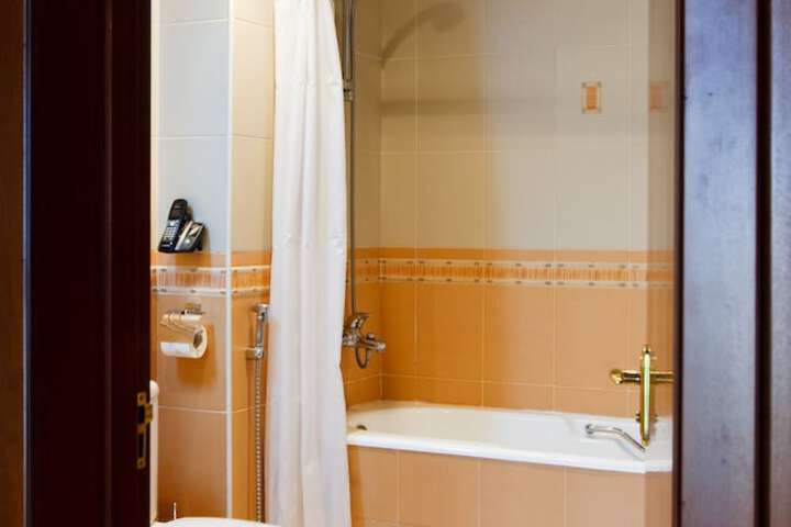 Clean Restrooms