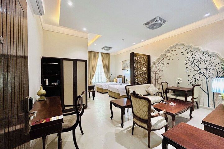 Room 14 of 25