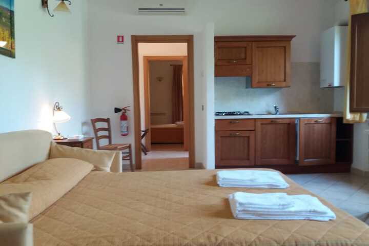 Room 26 of 84