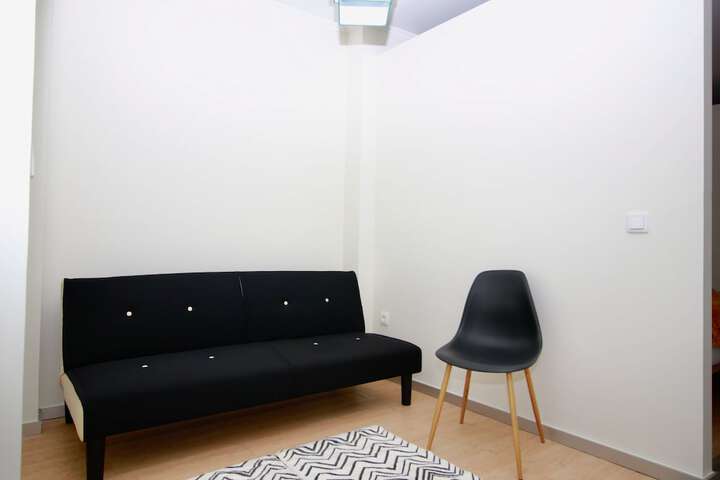 Room 19 of 73