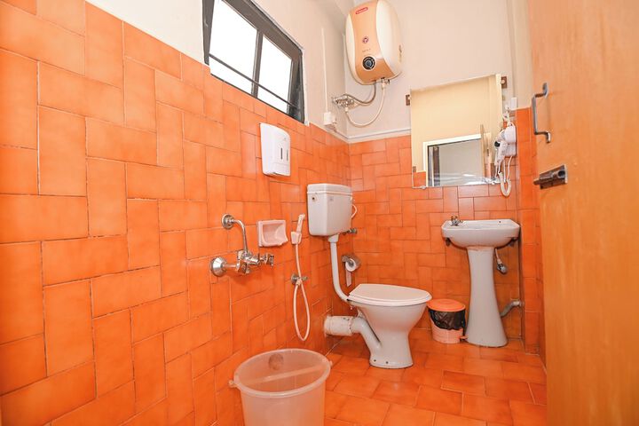 Room 36 of 71