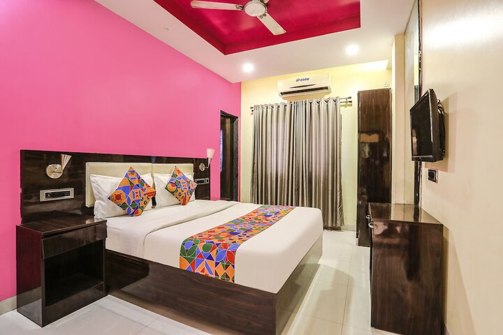 Photo of Fabhotel Starlight Nx