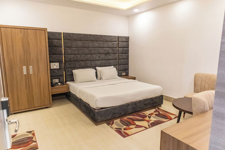 Room 89 of 221