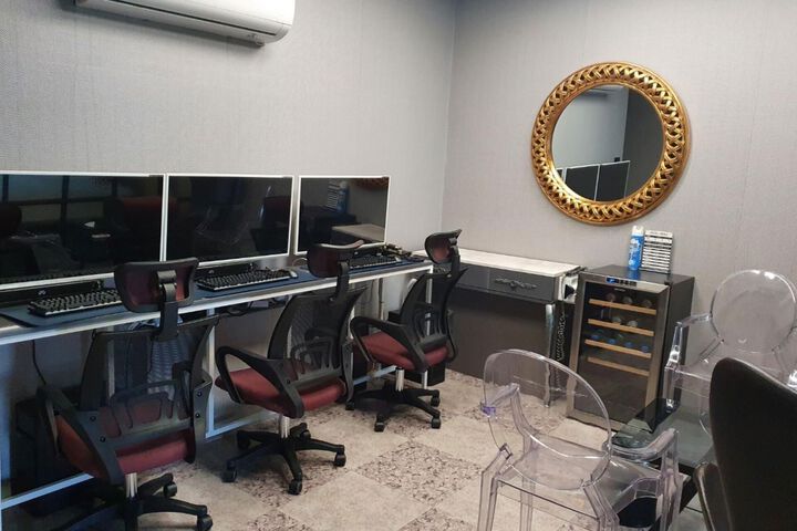 Room 67 of 138