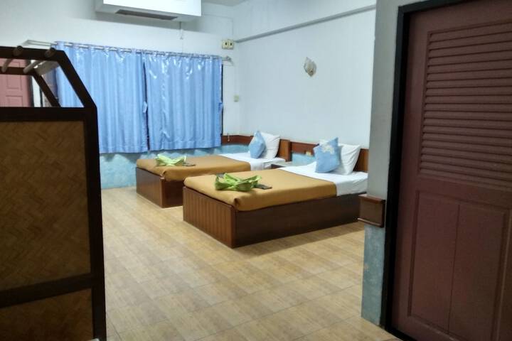 Room 20 of 46