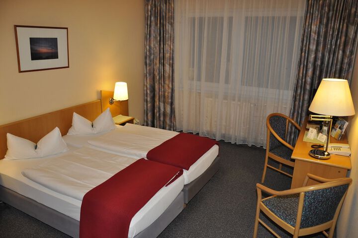 Hotel 53 of 59