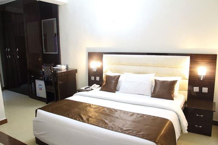 Room 14 of 45