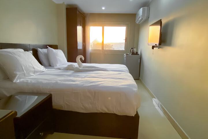 Room 28 of 89