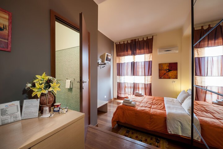 Room 26 of 50