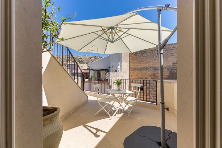 Terrace/Patio 119 of 198
