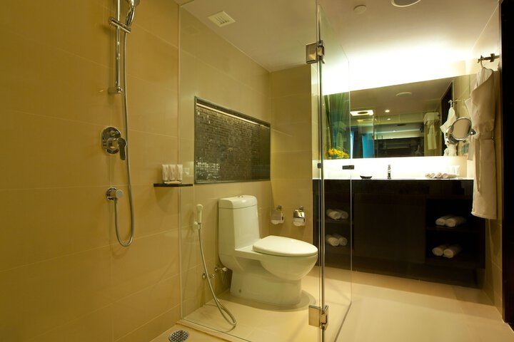 Room 54 of 297