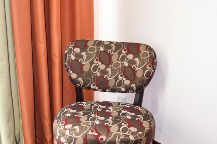 Room 6 of 75