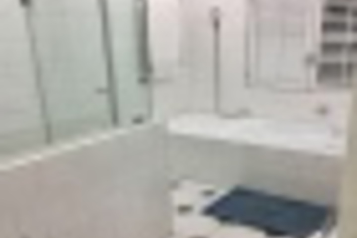 Room 194 of 216