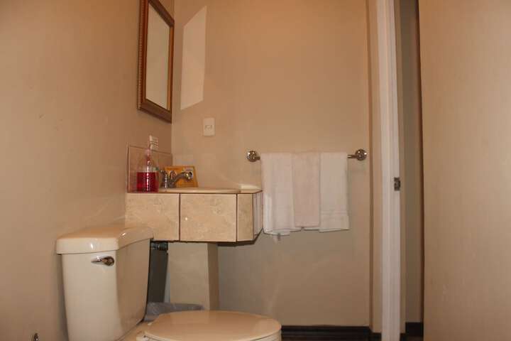 Room 27 of 57