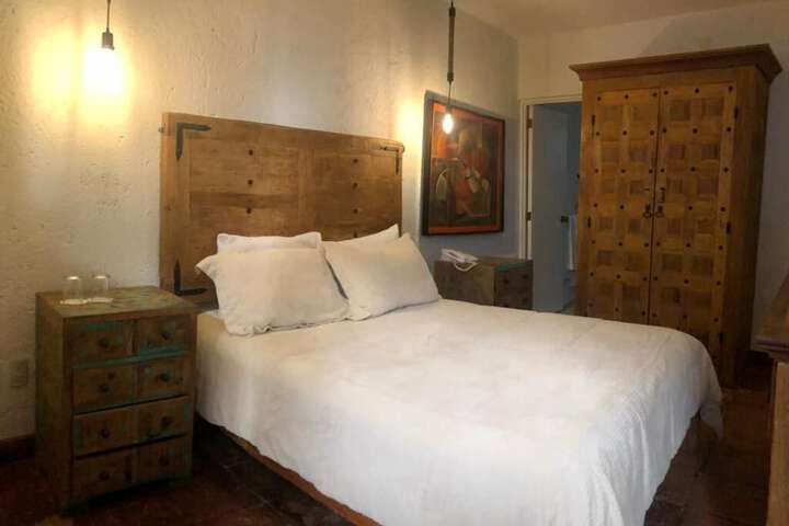 Room 21 of 50
