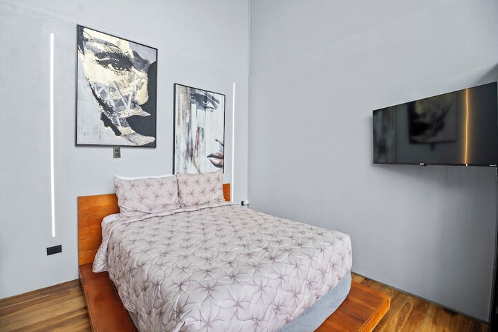 Room 78 of 391