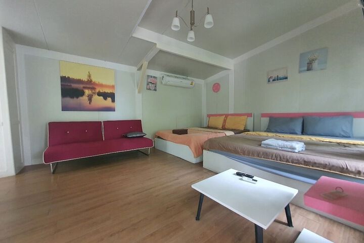 Room 86 of 195