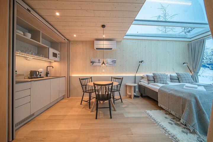 Room 14 of 74