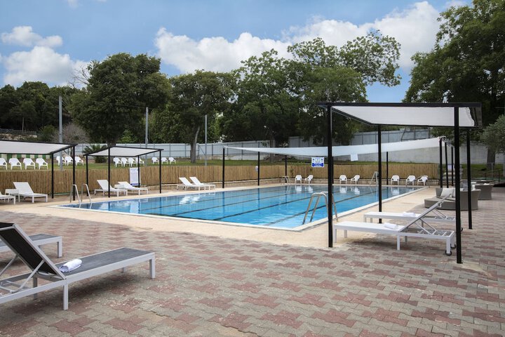 Pool 21 of 45