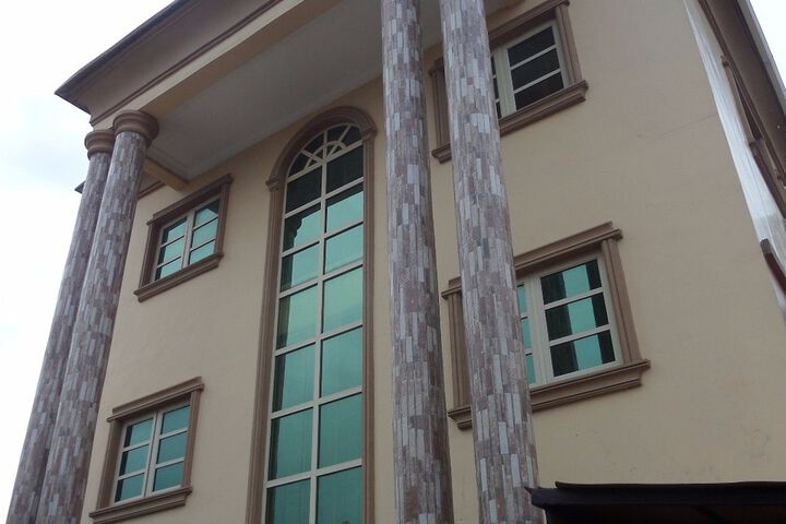 Sugarland Hotel & Suites
