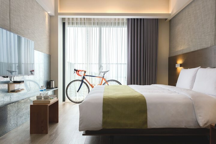Room 3 of 45