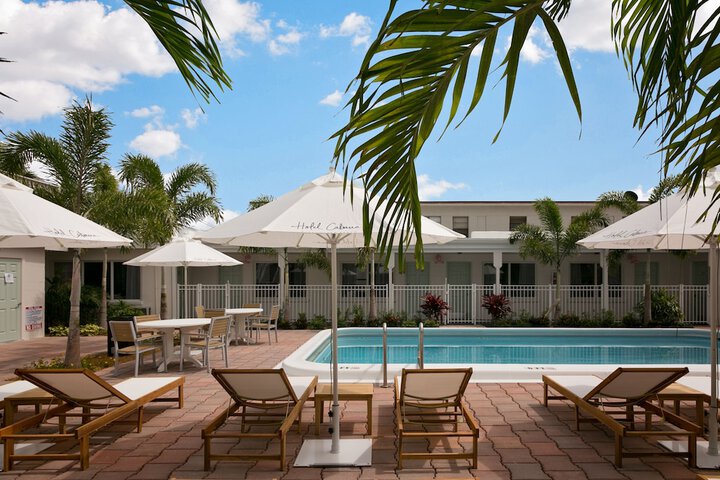 Pool 65 of 75