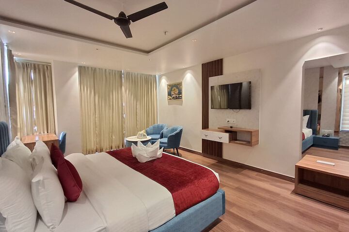 Room 19 of 29