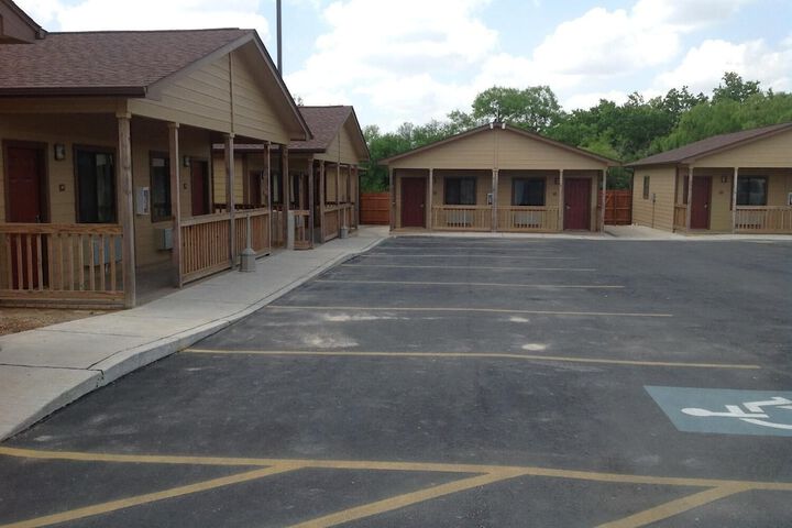 Property Grounds 19 of 21