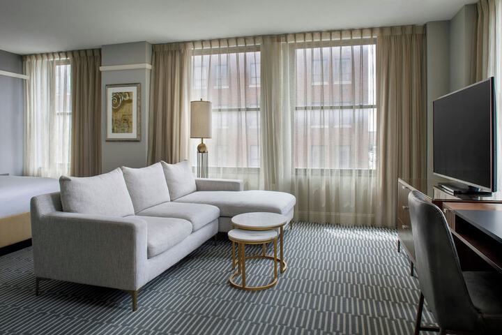 Room 35 of 109