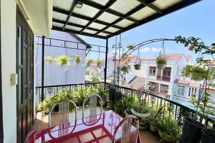 Terrace/Patio 76 of 153