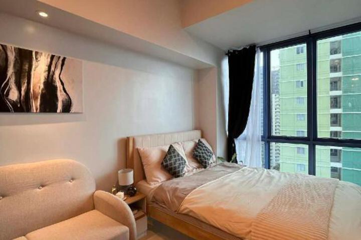 Walk to IT Park Fast Wi-Fi Cozy Studio for 2