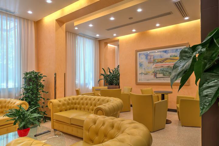 Lobby Photos