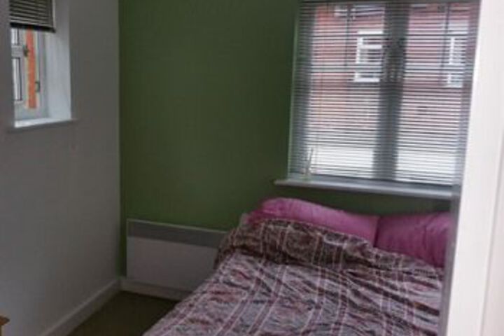 Room 2 of 42