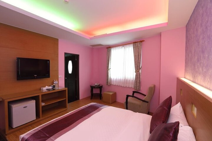 Room 14 of 67