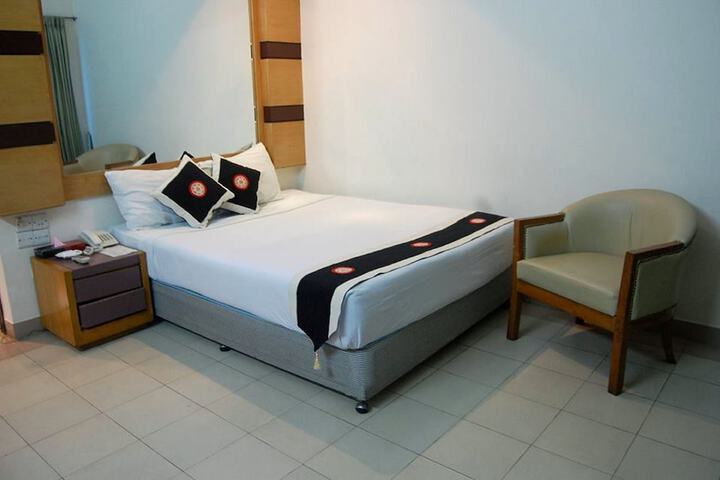 Room 17 of 48