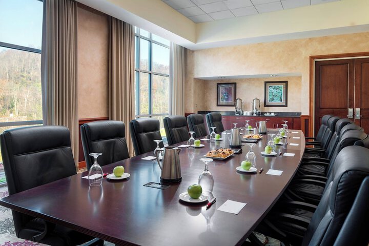 Meeting facility