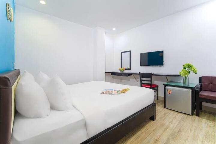 Room 15 of 51