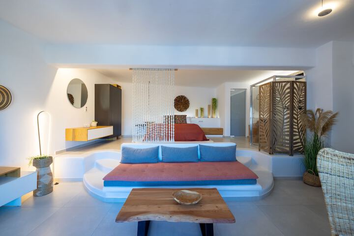 Room 10 of 71