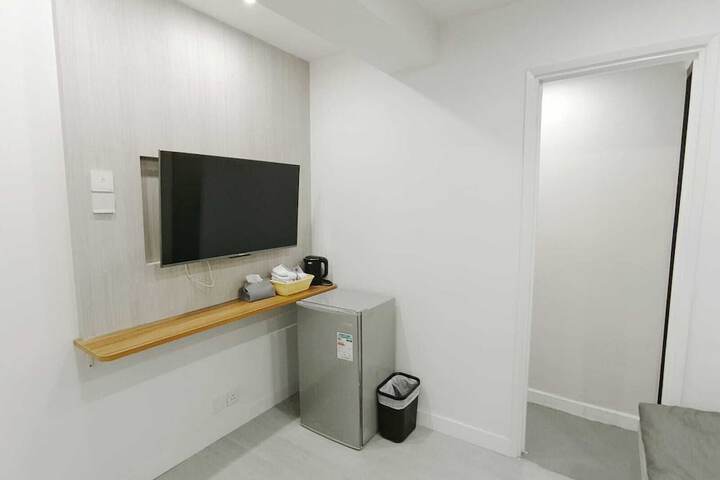 Room 13 of 55