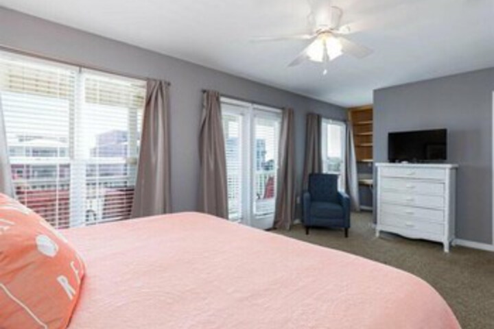 Room 53 of 55
