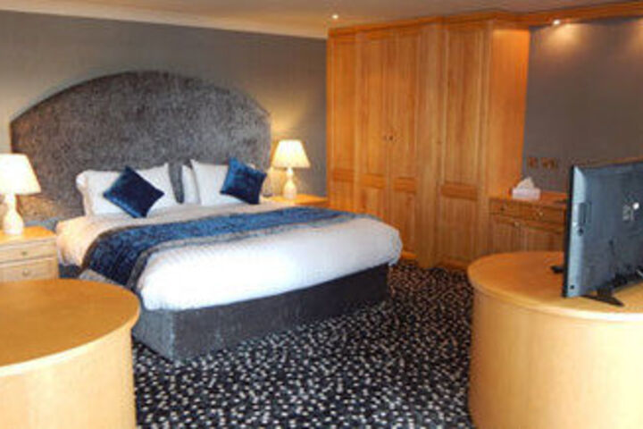 Room 48 of 110