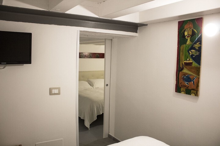 Room 17 of 113