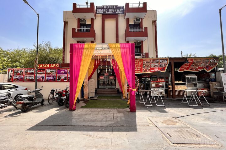 HOTEL GRAND HIGHWAY