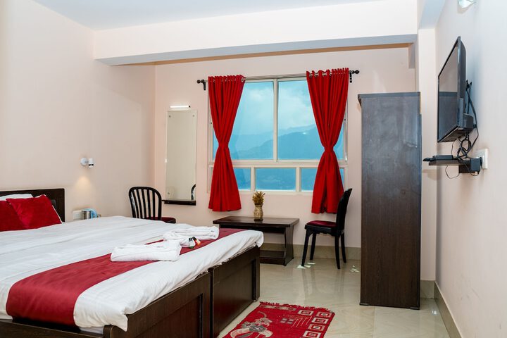 Room 50 of 78